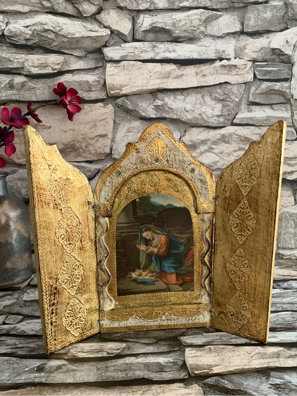Vintage Italian Florentine Triptych Madonna Child Florentia Gilt Wood Icon Italy